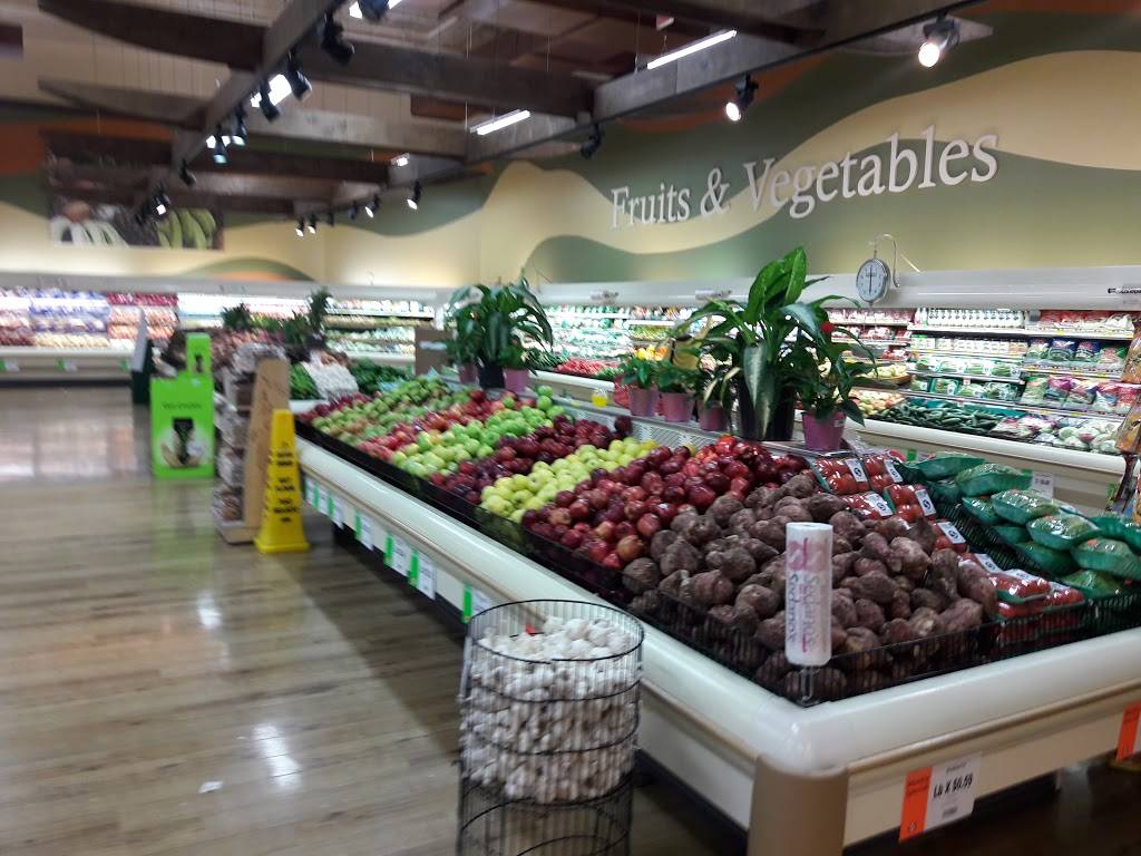 Sedanos Supermercado # 38 | 8601 Bird Rd, Miami, FL 33155, USA | Phone: (305) 403-8010