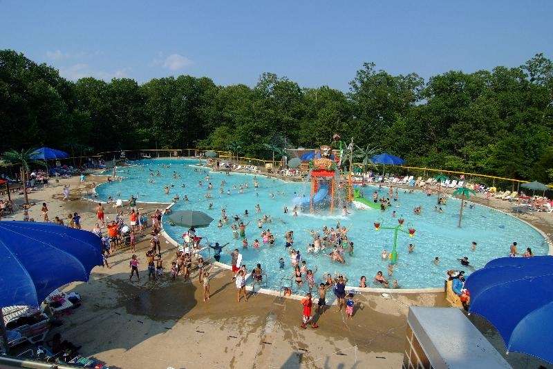 Pirates Cove Waterpark | 6501 Pohick Bay Dr, Lorton, VA 22079, USA | Phone: (703) 339-6102