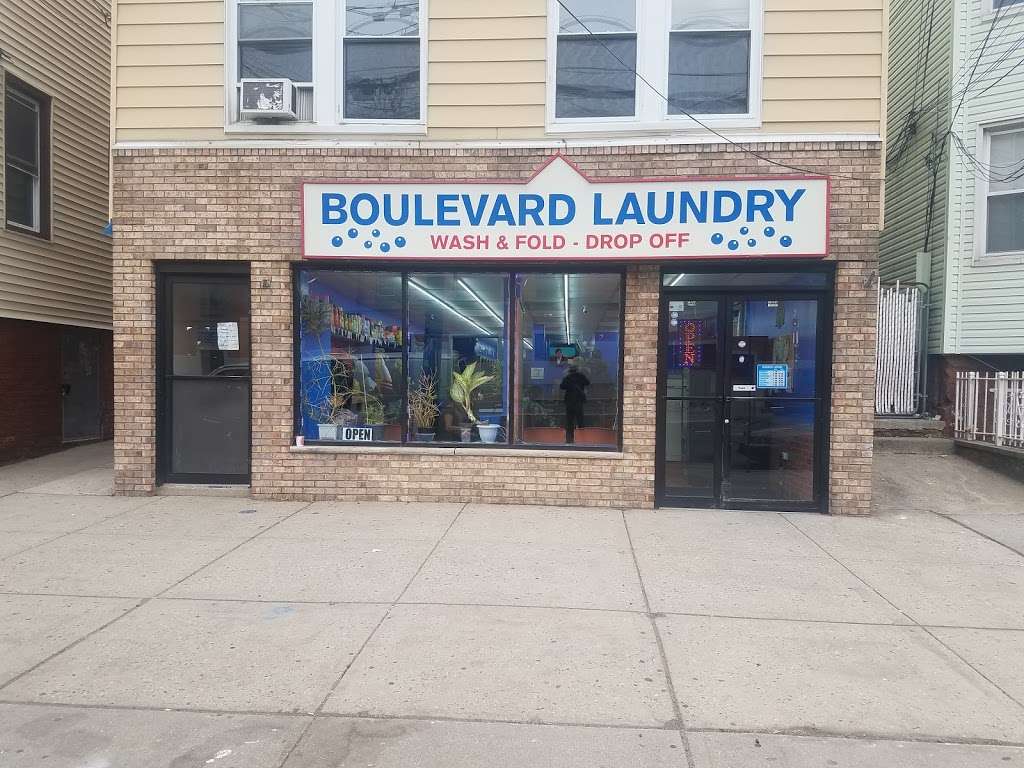 Boulevard Laundromat | 593 John Fitzgerald Kennedy Blvd, Bayonne, NJ 07002, USA | Phone: (201) 455-2889