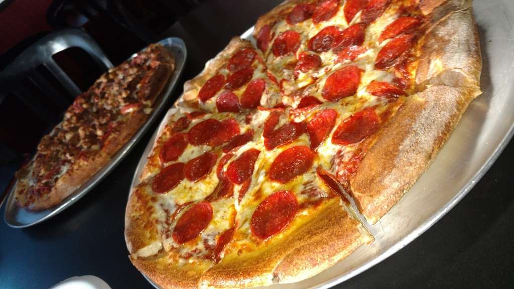 My Buddies Pizza | 2503 E Lakeshore Dr # A, Lake Elsinore, CA 92530, USA | Phone: (951) 674-6946