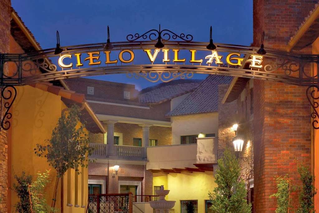 Cielo Village | Calle Ambiente, Rancho Santa Fe, CA 92067, USA | Phone: (858) 546-4617