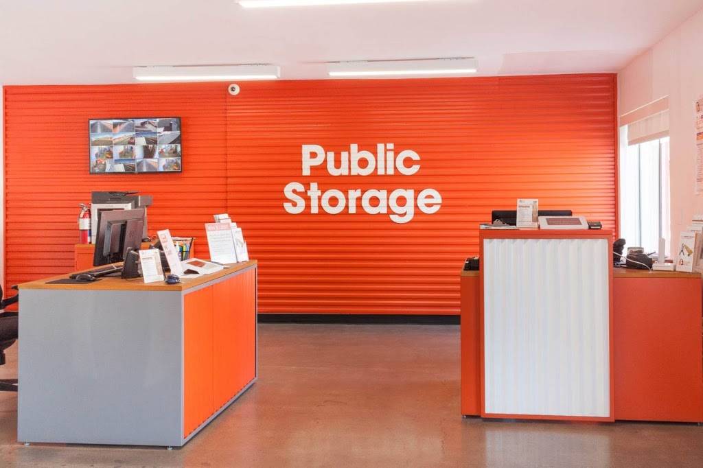 Public Storage | 1808 W Camelback Rd, Phoenix, AZ 85015, USA | Phone: (602) 635-2583