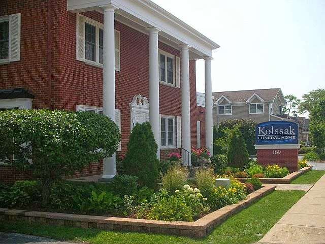 Kolssak Funeral Home Ltd | 189 S Milwaukee Ave, Wheeling, IL 60090 | Phone: (847) 537-6600