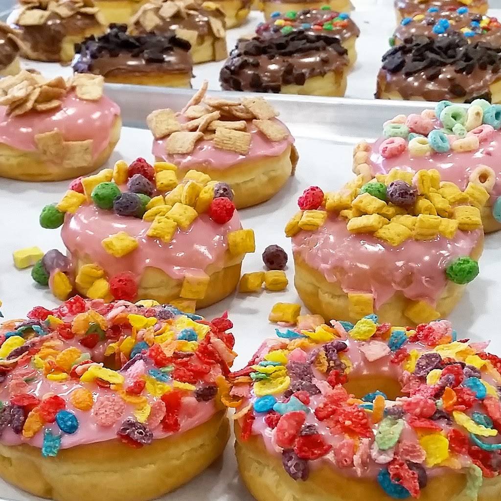 Donut Parlor | 1245 W Elliot Rd Ste 103, Tempe, AZ 85284, USA | Phone: (480) 570-1900