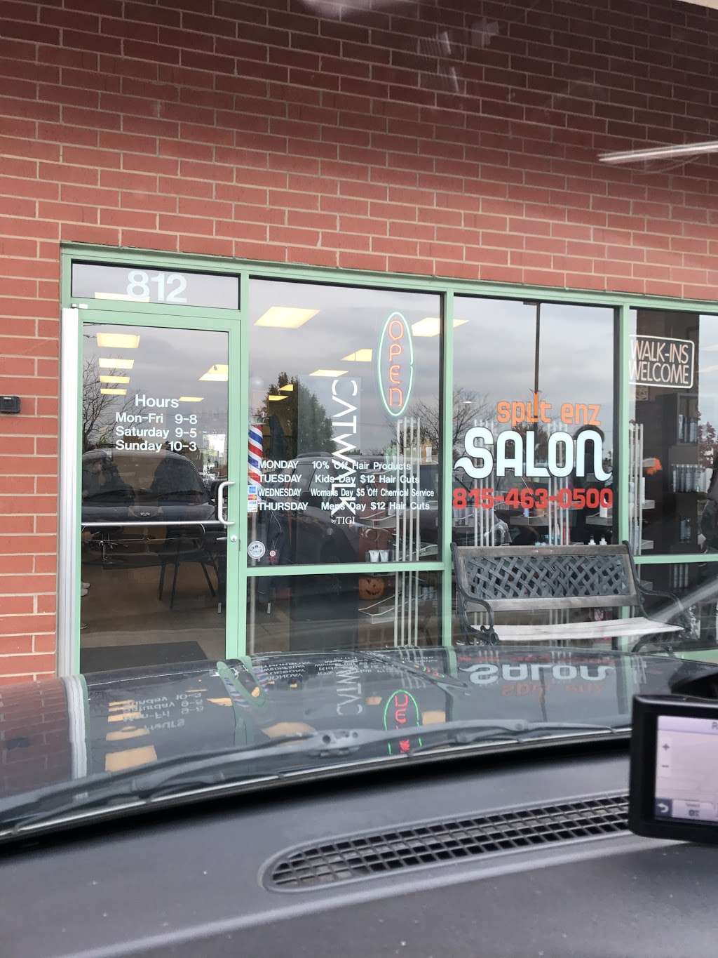 Split Enz Salon | 812 W Laraway Rd, New Lenox, IL 60451 | Phone: (815) 463-0500