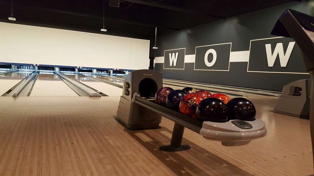 Bowlero Randall Road | 1611 S Randall Rd, Algonquin, IL 60102 | Phone: (847) 658-2257