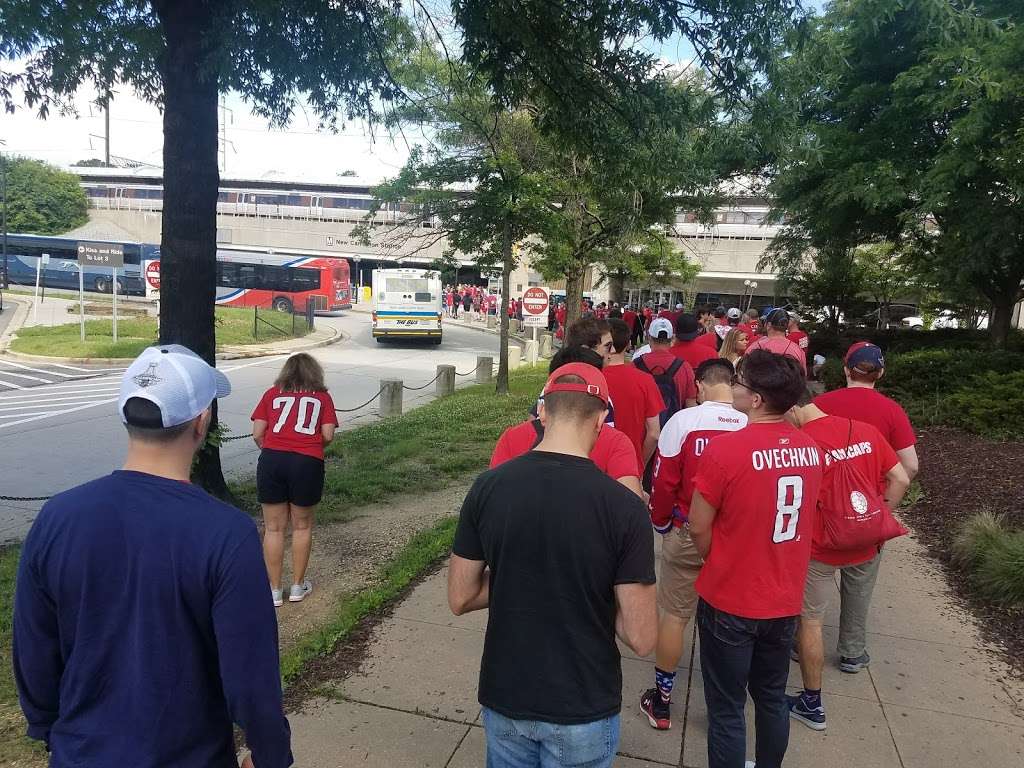 New Carrollton Garage | 4280 Garden City Dr, New Carrollton, MD 20784, USA | Phone: (301) 459-1673