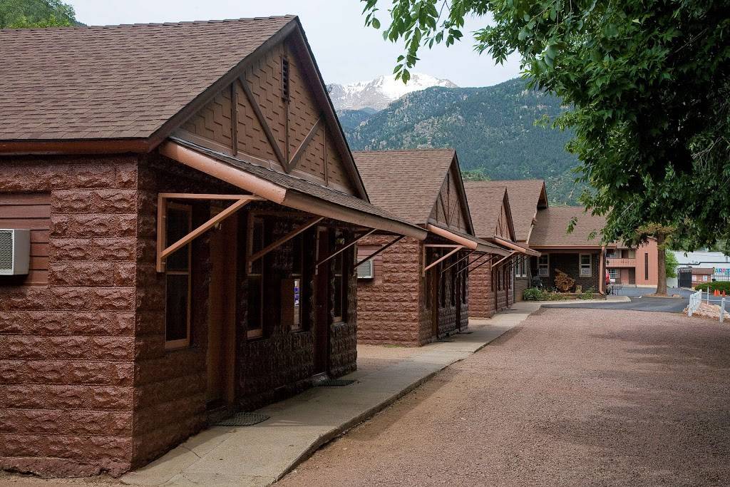 Villa Motel at Manitou Springs | 481 Manitou Ave, Manitou Springs, CO 80829, USA | Phone: (719) 685-5492