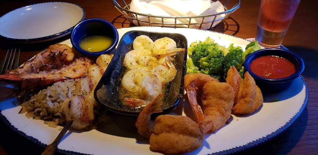 Red Lobster | 200 N New Hope Rd, Gastonia, NC 28054, USA | Phone: (704) 868-3884