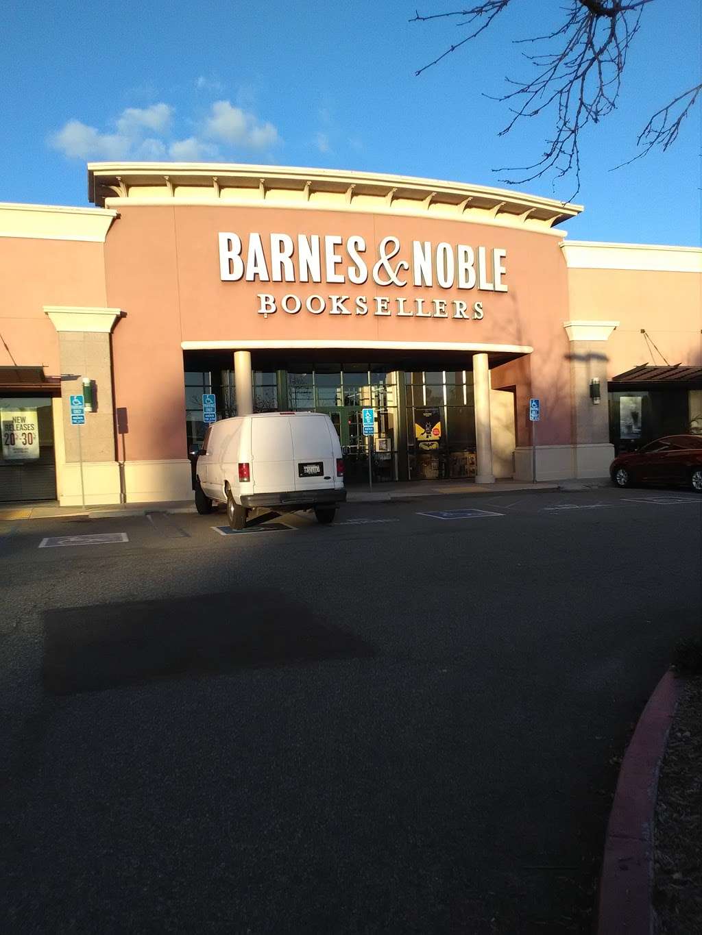 Barnes & Noble | 40570 Winchester Rd, Temecula, CA 92591, USA | Phone: (951) 296-0253