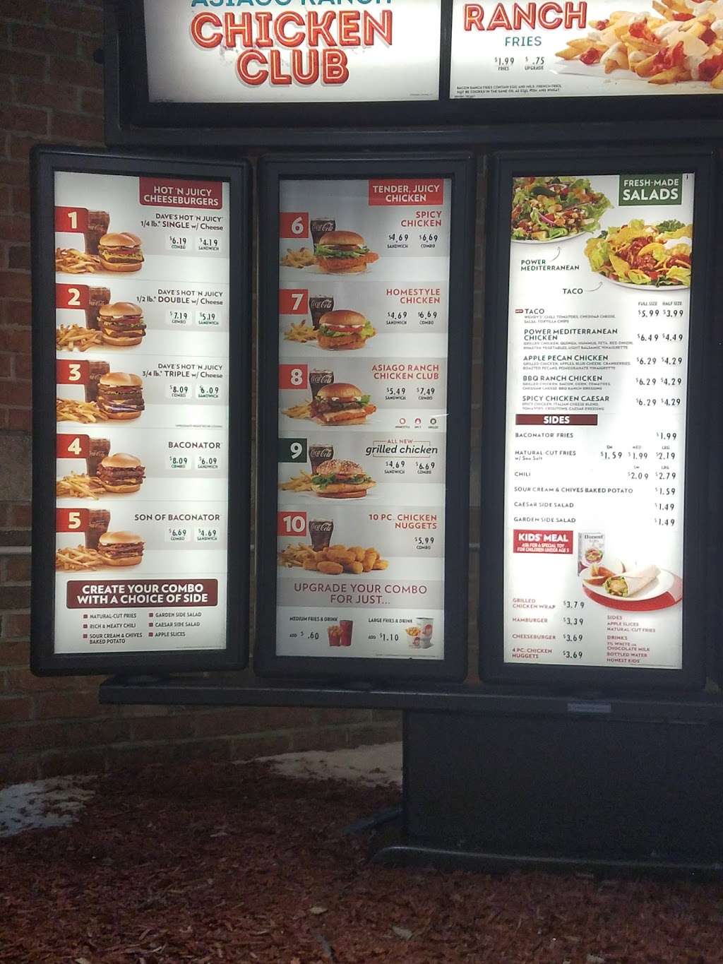 Wendys | 7940 S Howell Ave, Oak Creek, WI 53154, USA | Phone: (414) 766-9977