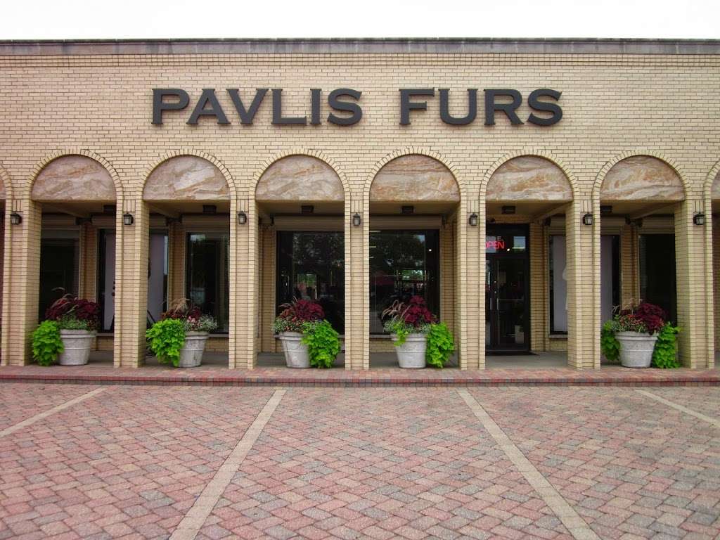 Pavlis Furs | 725 E Rand Rd, Arlington Heights, IL 60004, USA | Phone: (847) 398-3495