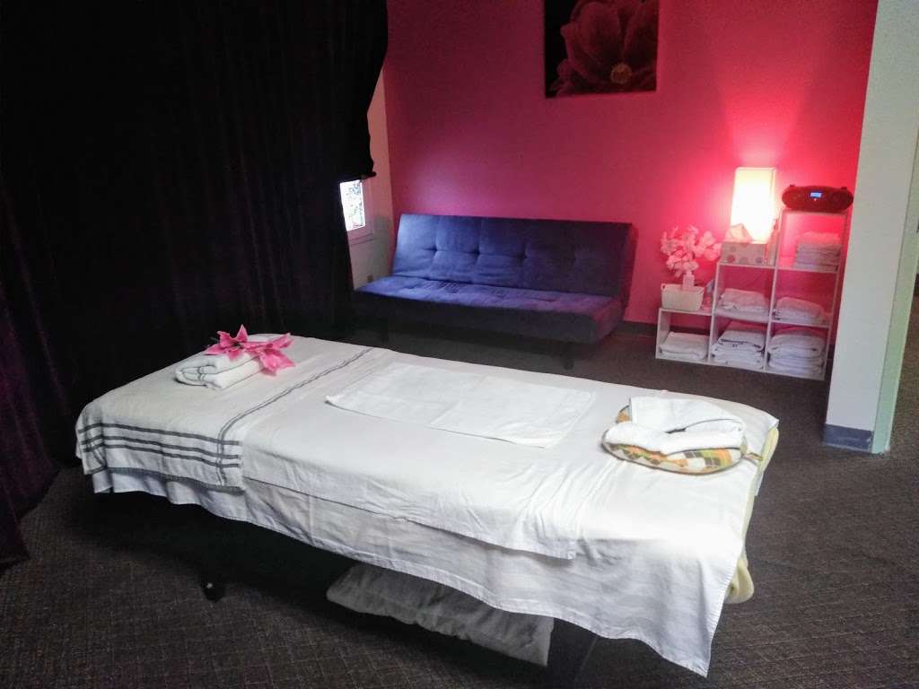 Rainbow Massage | 738 W San Marcos Blvd Suite 107, San Marcos, CA 92078, USA | Phone: (760) 891-0925