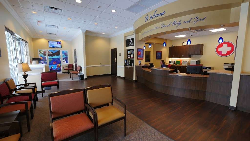 AdventHealth Centra Care Orange City | 1360 Saxon Blvd, Orange City, FL 32763, USA | Phone: (386) 917-0074