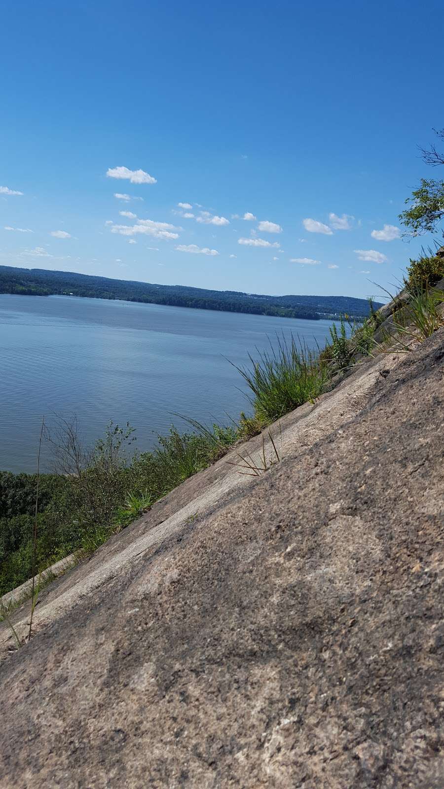 Breakneck Ridge | Hudson Highlands State Park, Cold Spring, NY 10516, USA