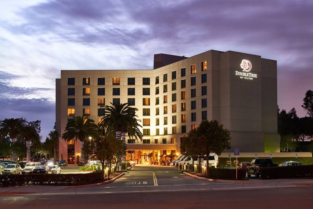 DoubleTree by Hilton Hotel Irvine - Spectrum | 90 Pacifica, Irvine, CA 92618, USA | Phone: (949) 471-8888