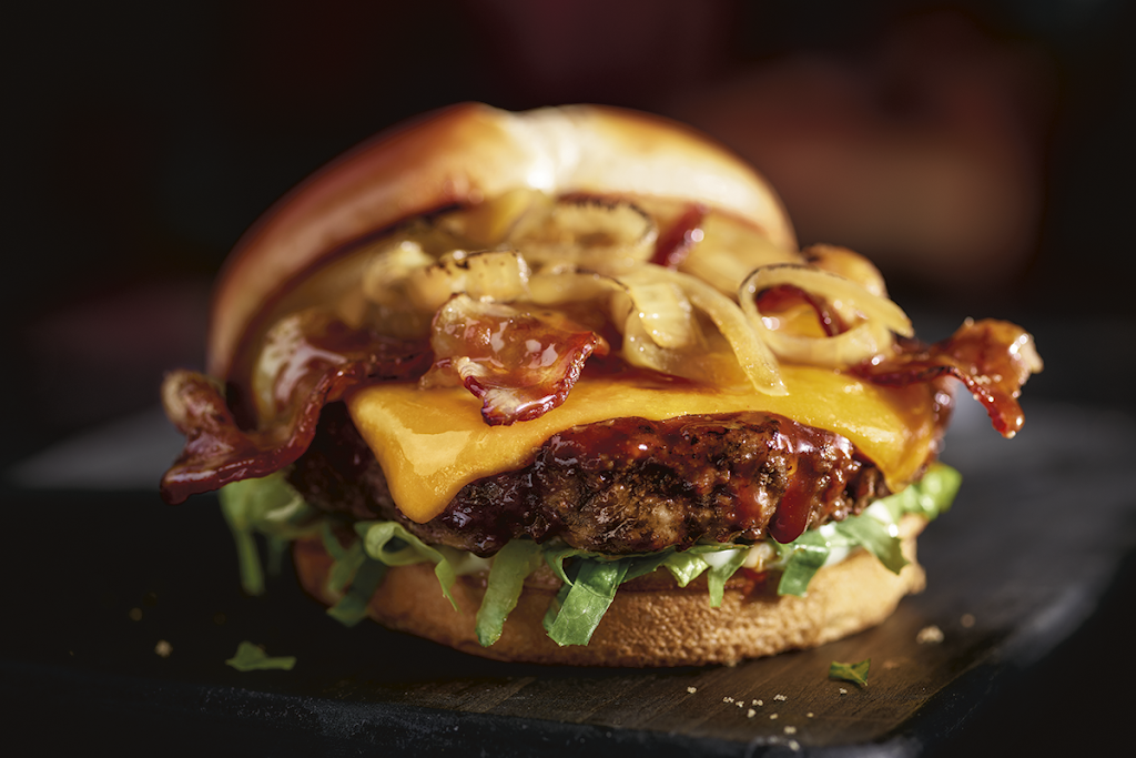 Red Robin Gourmet Burgers and Brews | 10109 Jefferson Davis Hwy, Fredericksburg, VA 22407, USA | Phone: (540) 891-7970