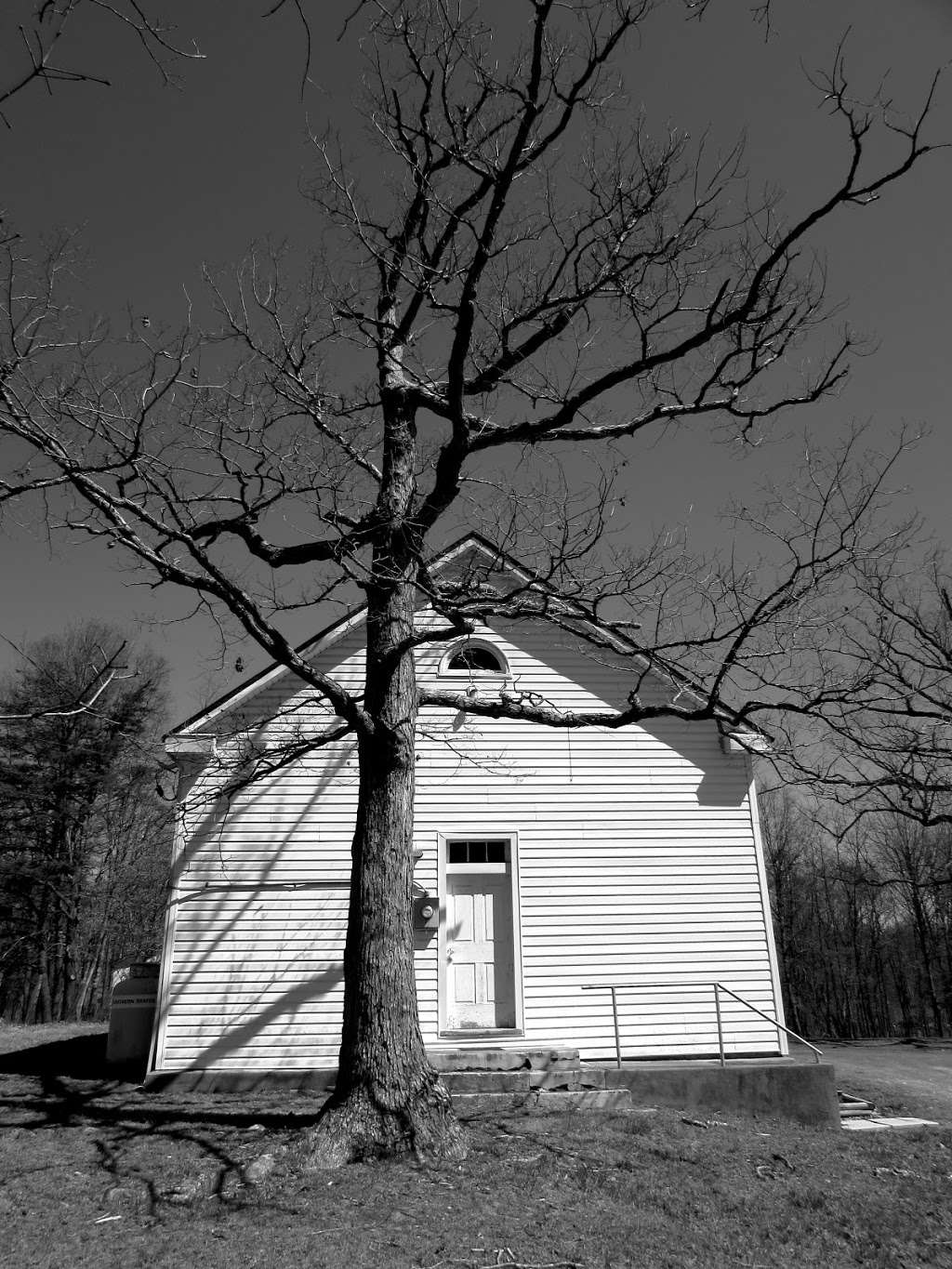 Howard Chapel | Winchester, VA 22603, USA