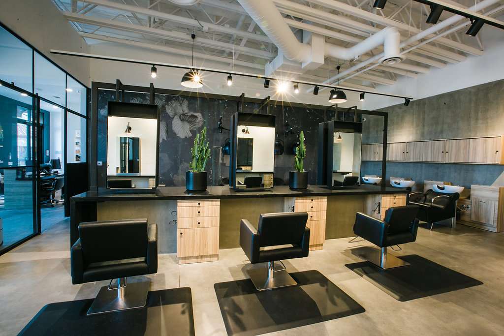 The Cove at Lighthouse Salon Suites | 30750 Russell Ranch Rd Suite D, Westlake Village, CA 91362, USA | Phone: (805) 557-8135