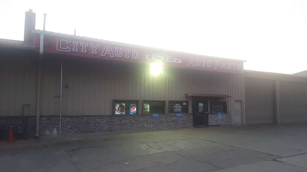 City Auto Wreckers | 690 McClure Rd, Aurora, IL 60502 | Phone: (630) 898-2900