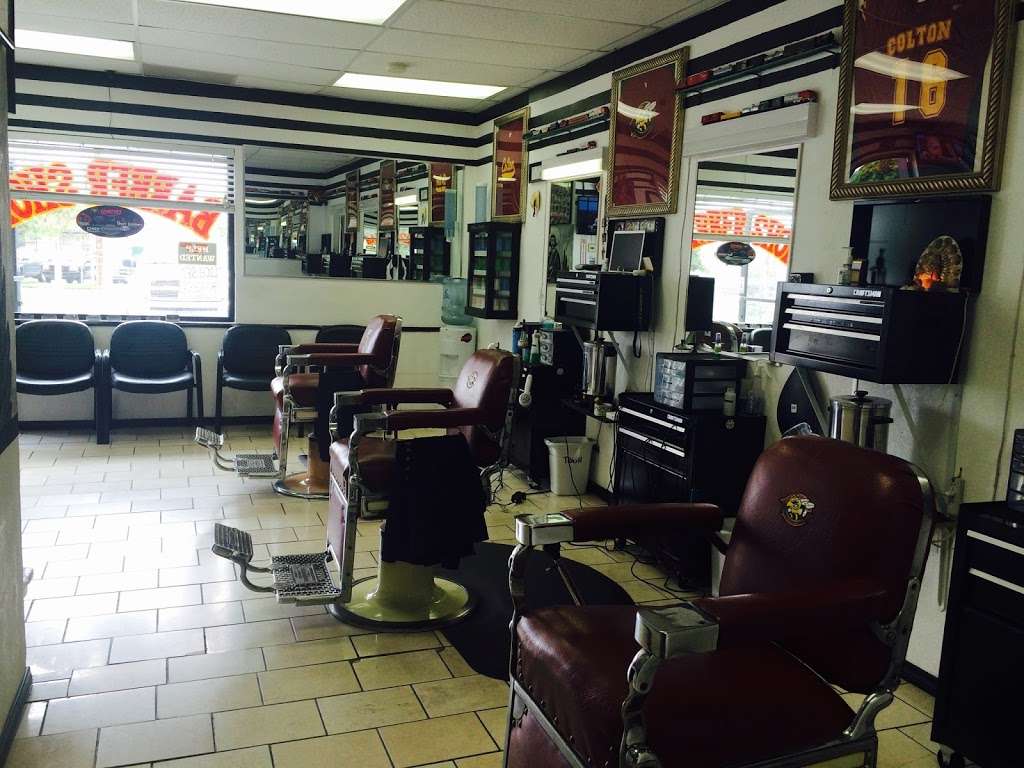 COLTON BARBER SHOP | 299 W Olive St #D, Colton, CA 92346, USA | Phone: (909) 634-7384