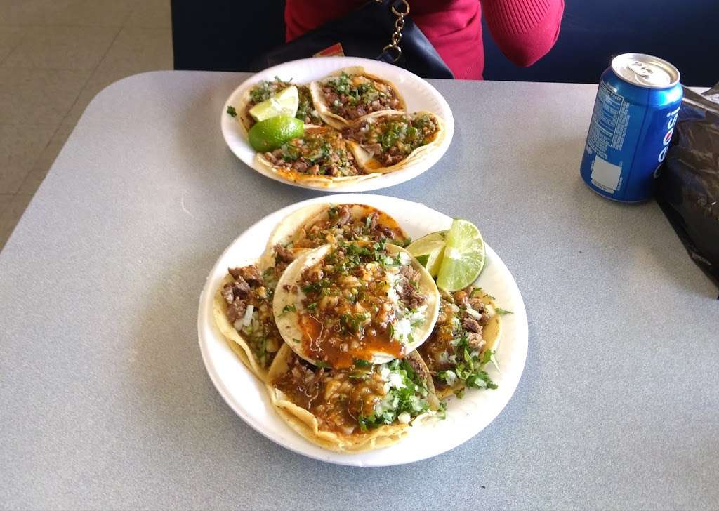 Chemas Tacos | 11527 Whittier Blvd, Whittier, CA 90601, USA | Phone: (562) 699-2335