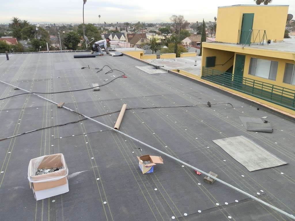 JC Roofing Company | 2425 Slauson Ave #107, Huntington Park, CA 90255 | Phone: (323) 629-4421