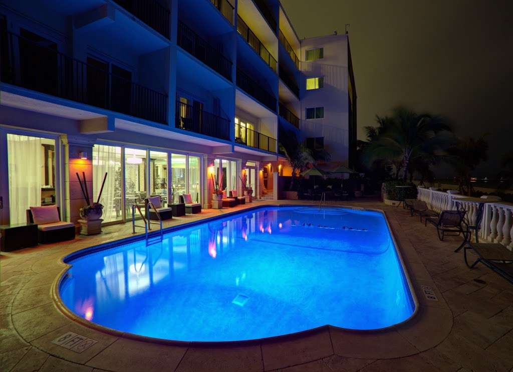 Sea Lord Hotel | 4140 El Mar Dr, Lauderdale-By-The-Sea, FL 33308, USA | Phone: (954) 776-1505