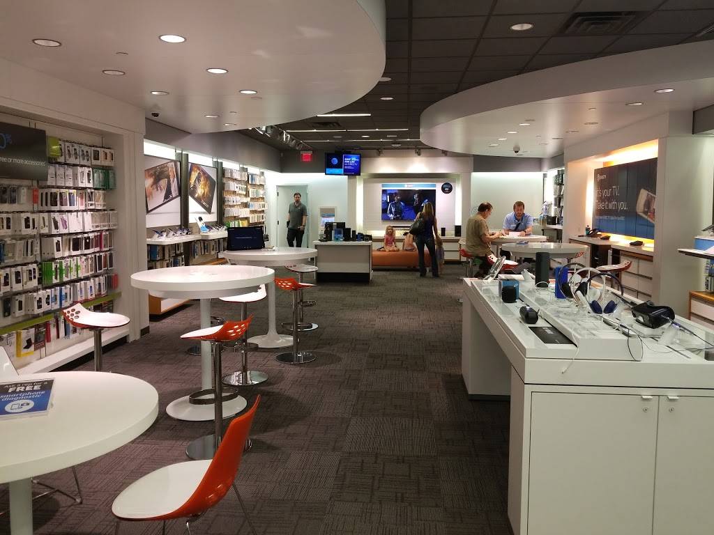 AT&T Store | 138 Pittsburgh Mills Cir, Tarentum, PA 15084 | Phone: (724) 274-4793