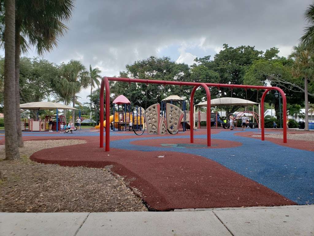 Bay View Park | 4401 Bayview Dr, Fort Lauderdale, FL 33308, USA | Phone: (954) 828-7275