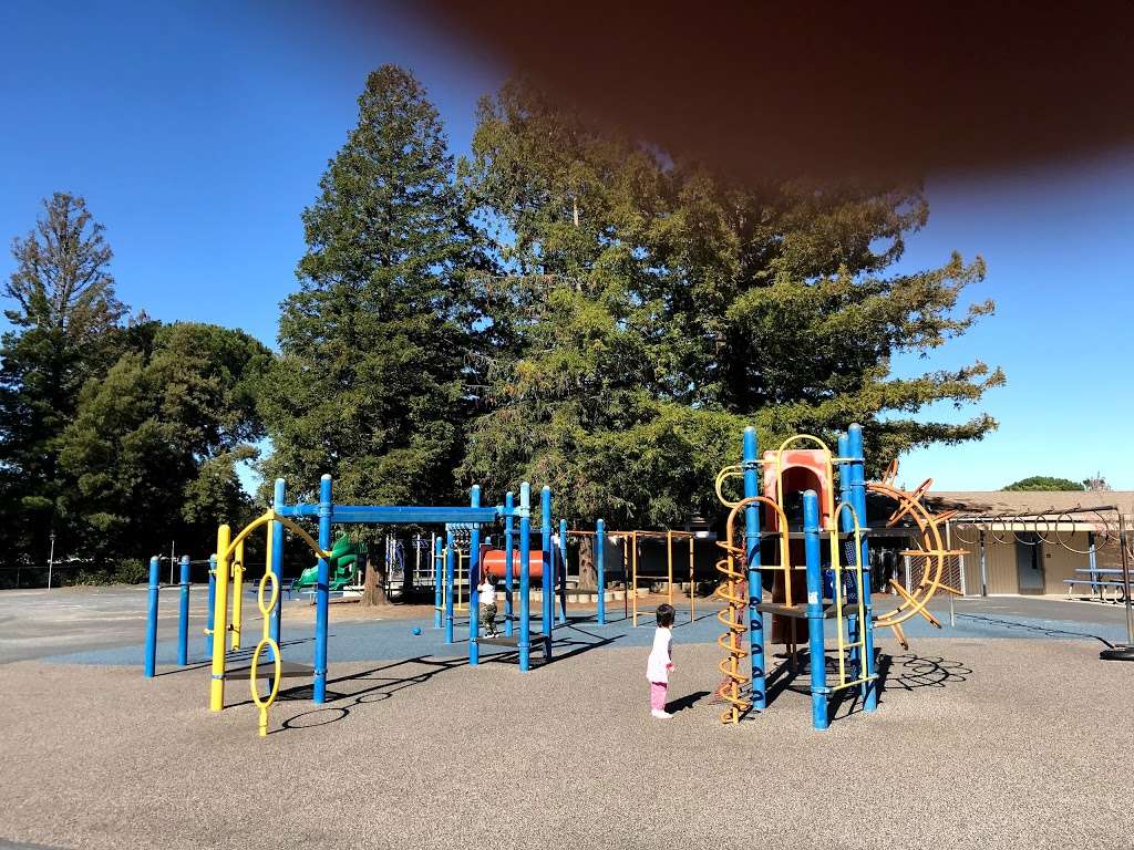 West Hillsborough Elementary & Preschool | 376 Barbara Way, Hillsborough, CA 94010, USA | Phone: (650) 344-9870