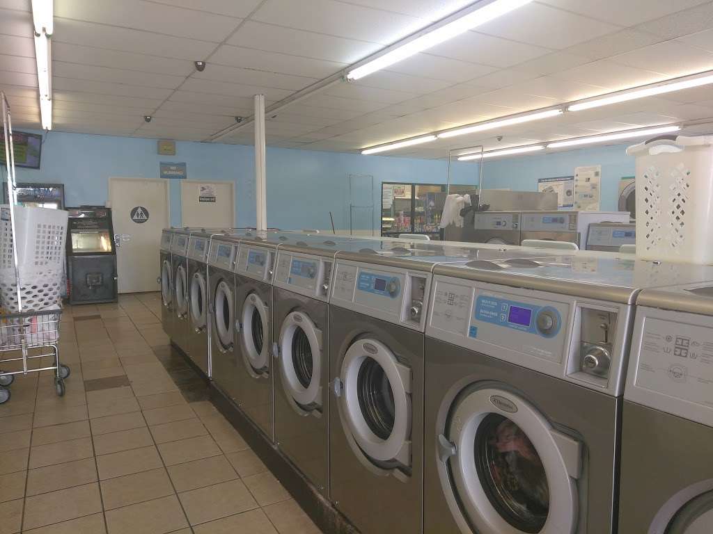 Coin Laundry | Los Angeles, CA 90037