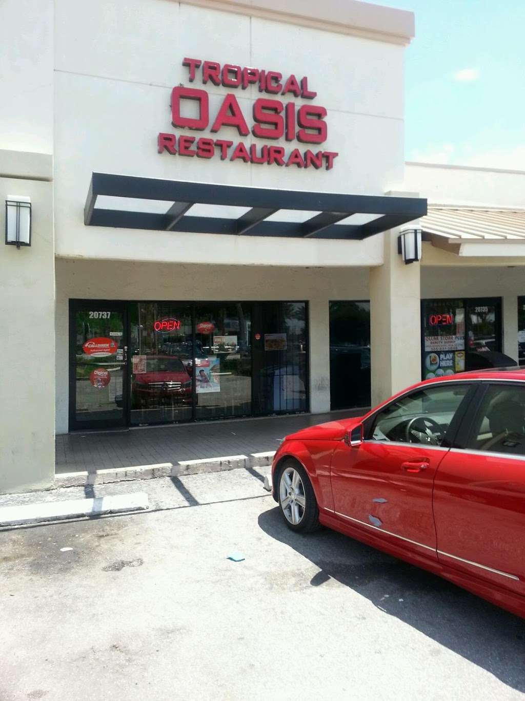 Tropical Oasis | 20737 NW 2nd Ave #144, Miami, FL 33169 | Phone: (305) 654-8320