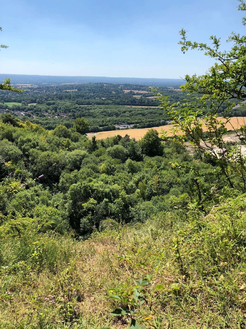 Woldingham Viewpoint | Oxted, Caterham CR3 7AN, UK