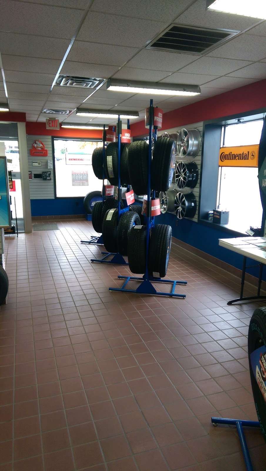 Jack Williams Tire & Auto Service Centers | 576 Easton Turnpike, Lake Ariel, PA 18436, USA | Phone: (570) 689-0500