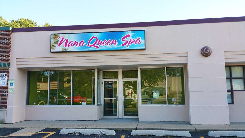 Nana Queen Spa | 3741 Dempster Street, Skokie, IL 60076, USA | Phone: (773) 681-4253