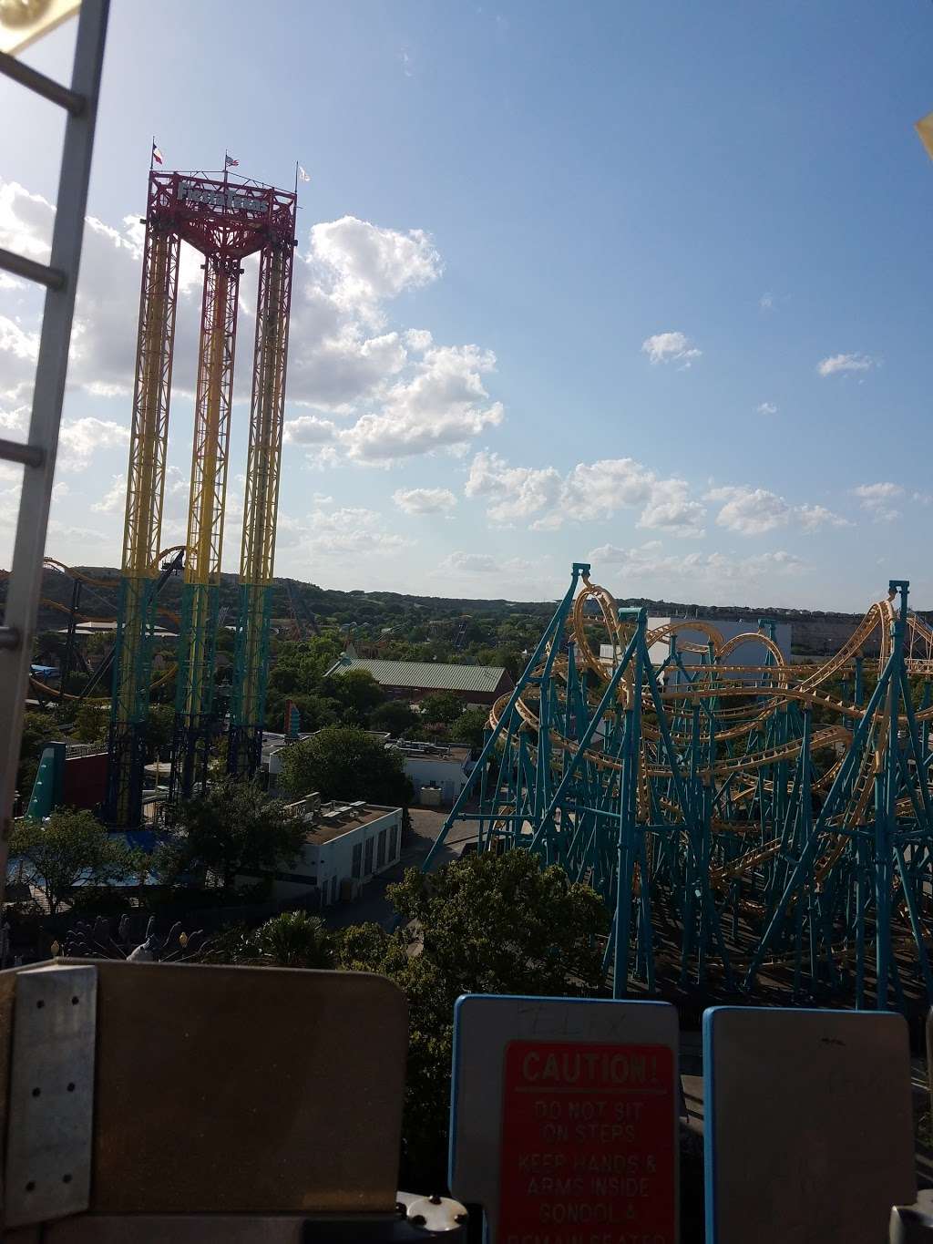 Fiesta Texas Main Entrance | San Antonio, TX 78256, USA