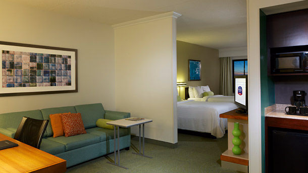 SpringHill Suites by Marriott Newark Liberty International Airpo | 652 US Highway, Rte 1 and 9 S, Newark, NJ 07114, USA | Phone: (973) 624-5300