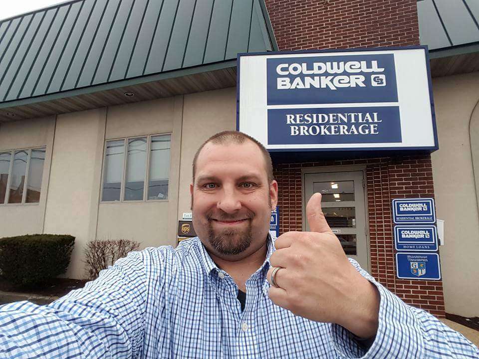 Coldwell Banker Residential Brokerage | 745 E Main St, New Holland, PA 17557, USA | Phone: (717) 351-5208