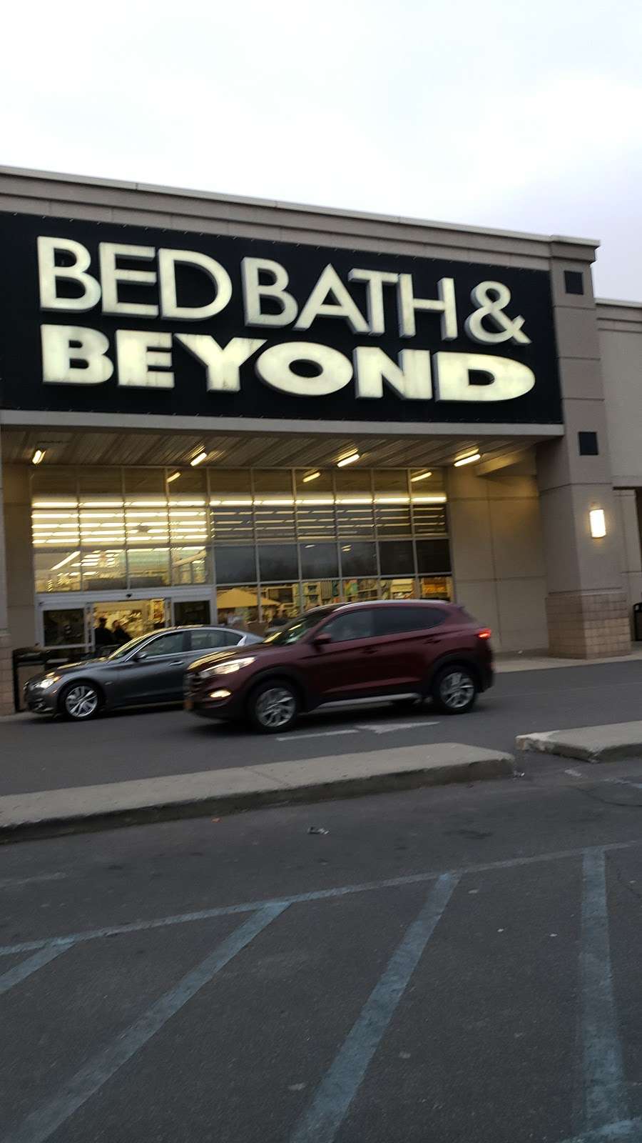 Bed Bath & Beyond | 72-15 25th Ave, East Elmhurst, NY 11370, USA | Phone: (718) 429-9438