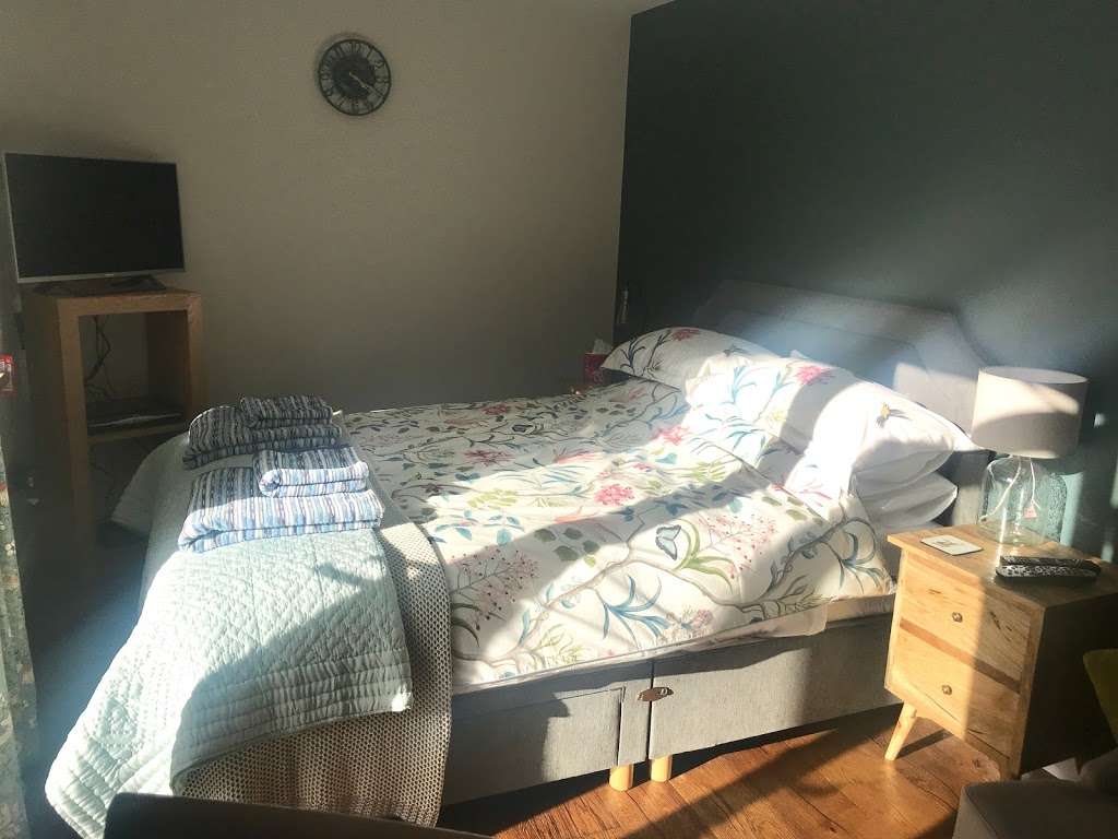 Corner House Luxury BnB, Bed & Breakfast In Little Dunmow | The Street, Dunmow CM6 3HS, UK | Phone: 07956 551727 Corner House Luxury BnB, Bed & Breakfast In Little Dunmow | The Street, Dunmow CM6 3HS, UK | Phone: 07956 551727