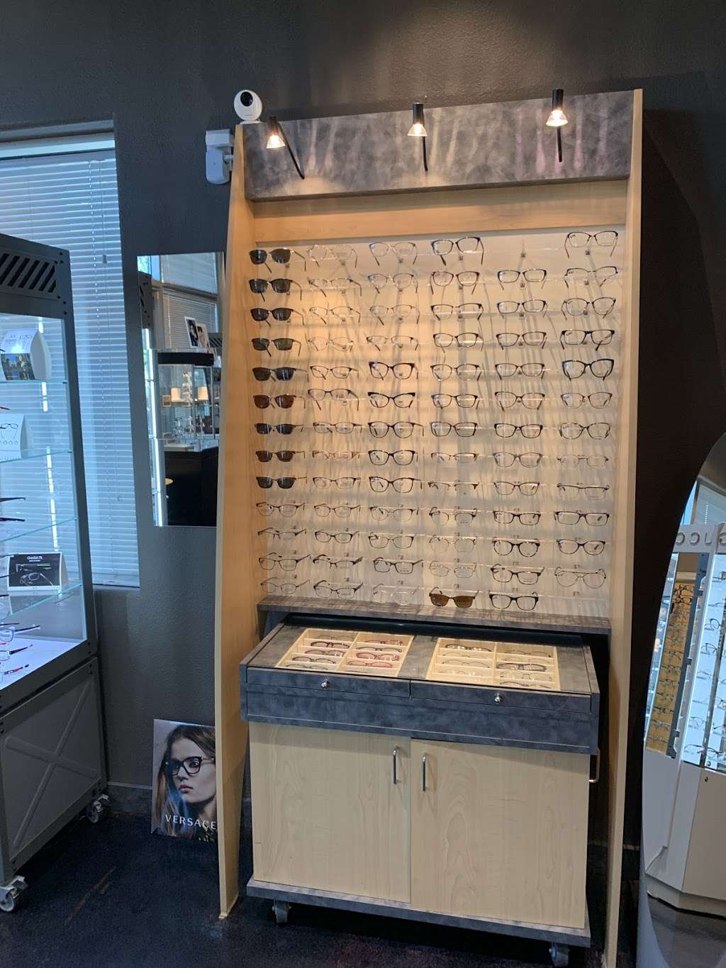 Arizona Eye Health | 8575 E Princess Dr # 105, Scottsdale, AZ 85255 | Phone: (480) 585-0001