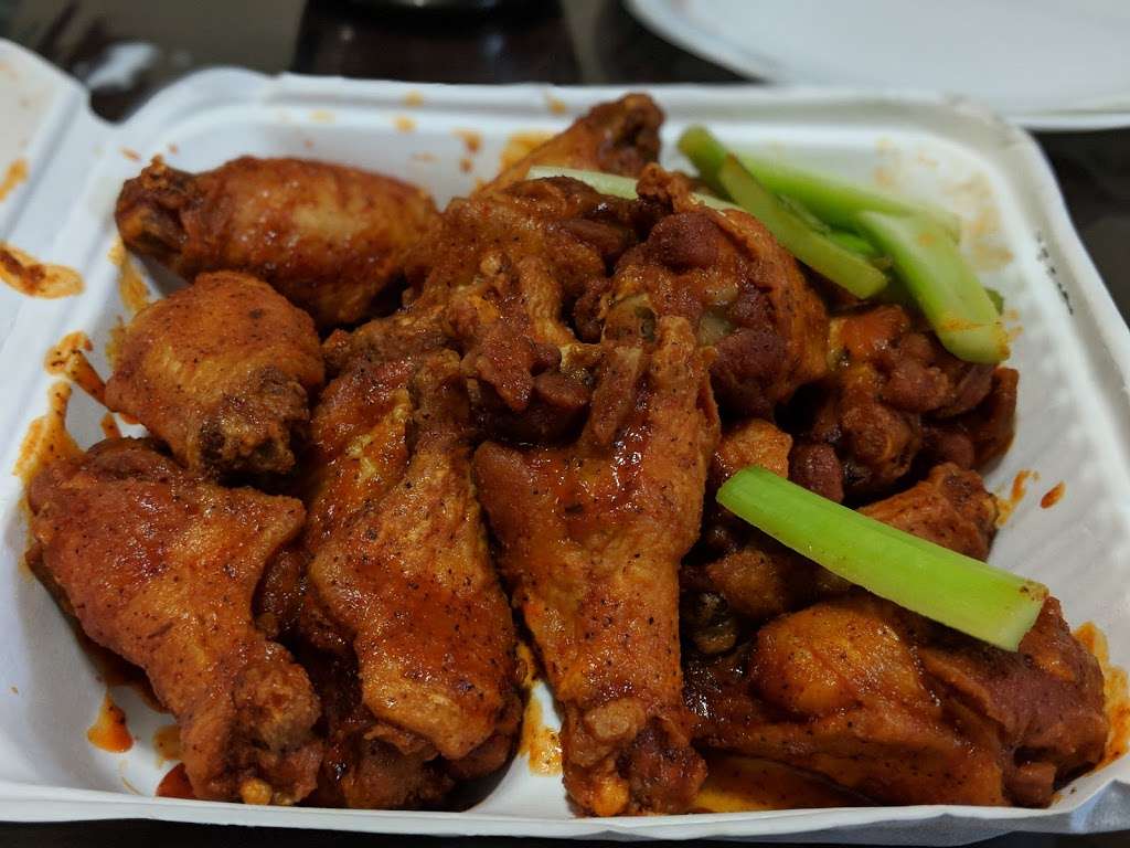 Americas Best Wings | 18208 Contour Rd, Gaithersburg, MD 20877, USA | Phone: (240) 912-7171