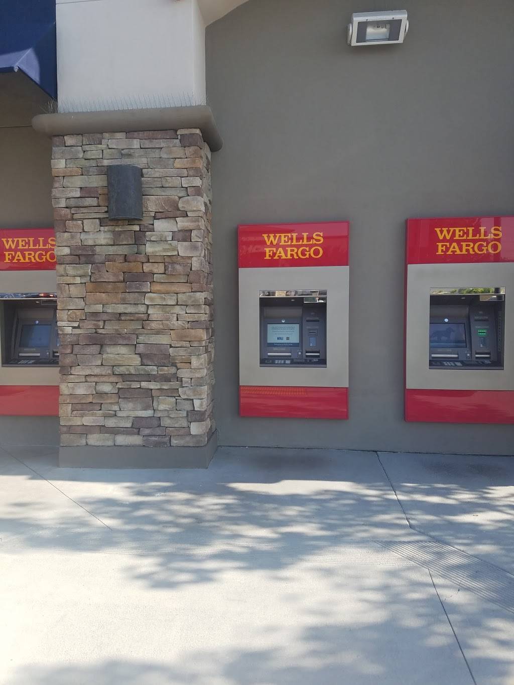 ATM (Wells Fargo Bank) | 12273 Highland Ave #138, Rancho Cucamonga, CA 91739, USA | Phone: (800) 869-3557