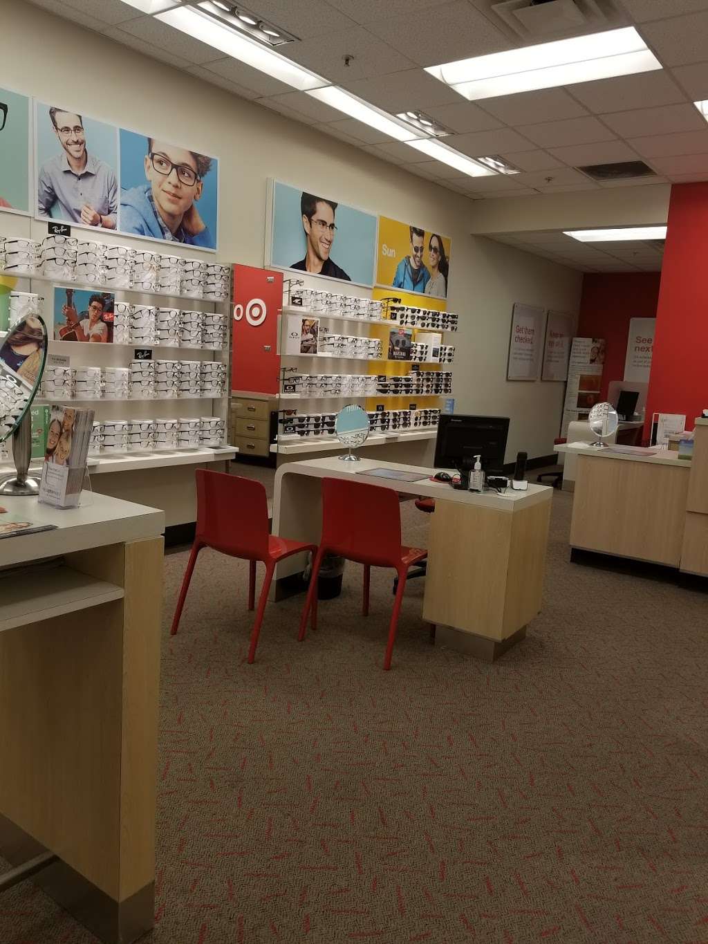 Target Optical | 800 Broadview Village Square, Broadview, IL 60155, USA | Phone: (708) 681-2453