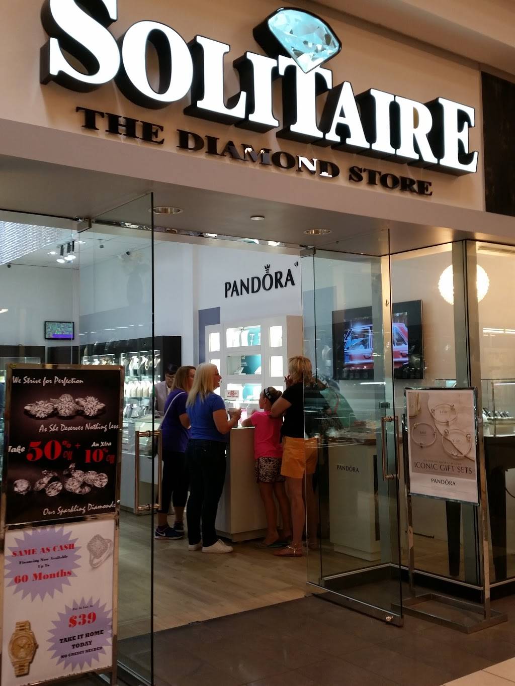 Solitaire the Diamond Store/Outlet | 158 Opry Mills Dr, Nashville, TN 37214, USA | Phone: (615) 823-3190