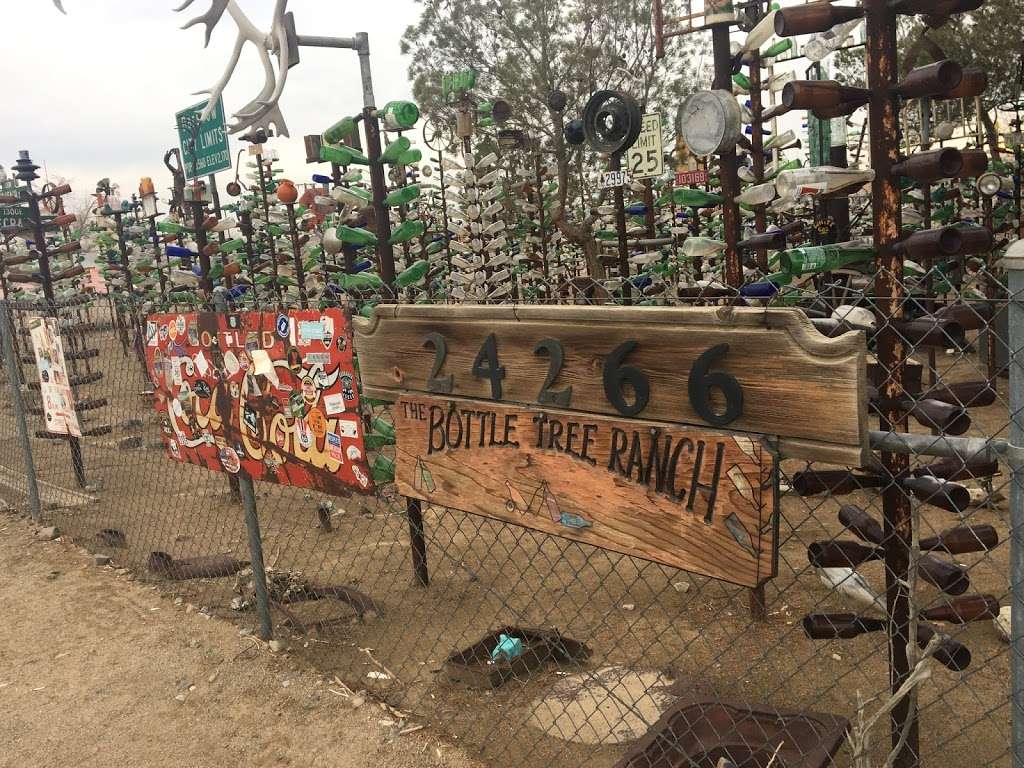 Elmers Bottle Tree Ranch | 24266 National Trails Hwy, Oro Grande, CA 92368, USA