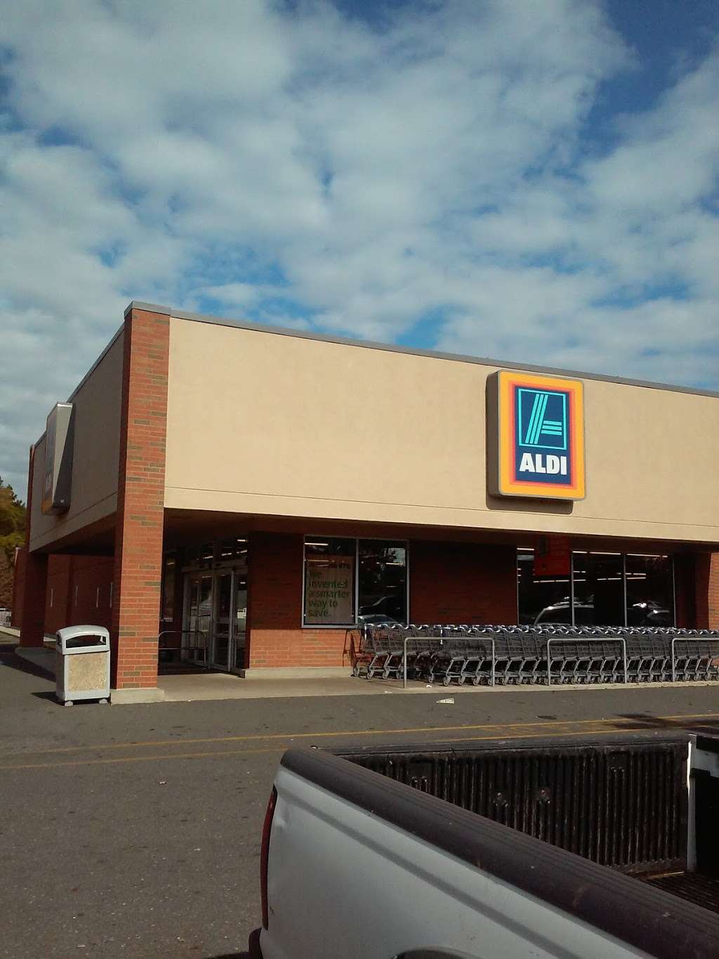 ALDI | 2108 Union Rd, Gastonia, NC 28054, USA | Phone: (855) 955-2534