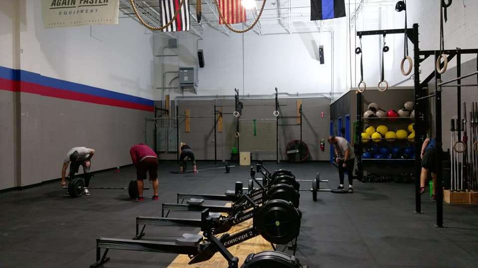 Locked & Loaded CrossFit | 14411 Coil Plus Dr, Plainfield, IL 60544, USA | Phone: (815) 884-0915