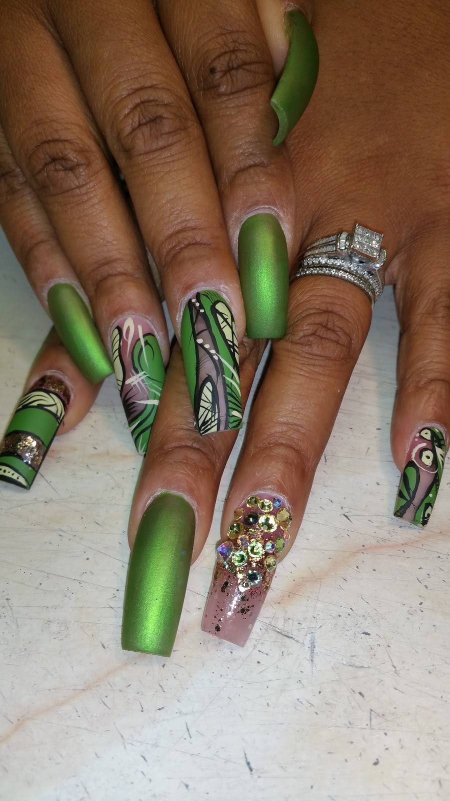 Platinum Sky Nail Bar and Beauty Lounge | 4050 Airport Hwy, Toledo, OH 43615, USA | Phone: (419) 469-8980